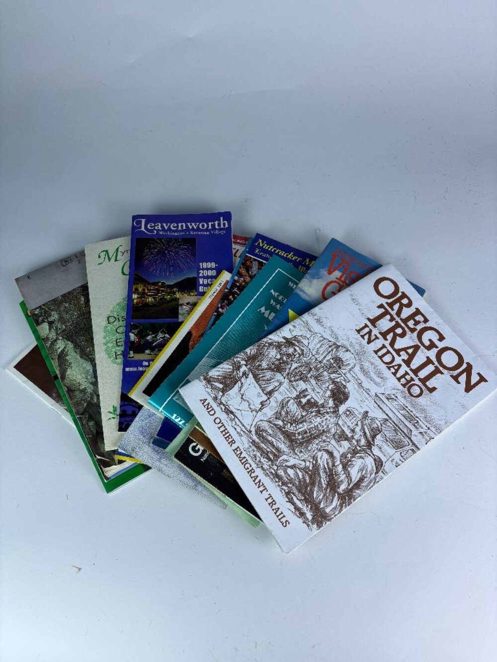 Vintage Pacific Northwest Travel Brochure Lot | Oregon Trail, Washington Maps